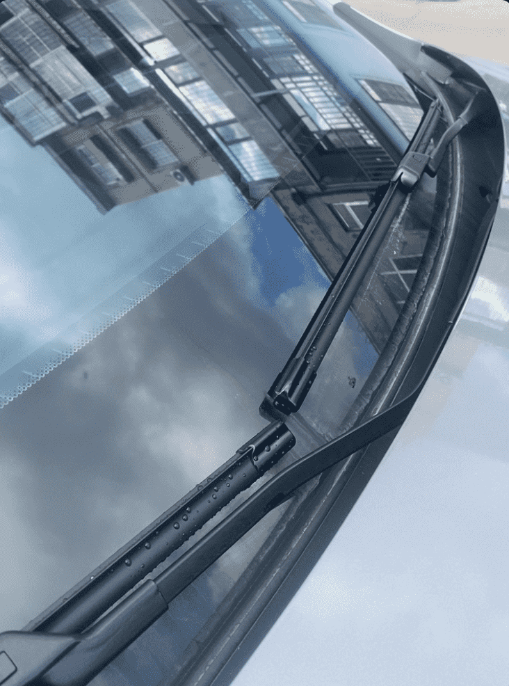 Xevaban.com ở 214 Giải Phóng là đơn vị chuyên cung cấp phụ kiện oto, đồ chơi oto, đồ chơi byd seal 5, phụ kiện byd seal 5, xevaban, 214 giải phóng, gạt mưa seal 5, lưỡi gạt mưa seal 5, cần gạt mưa seal 5, gạt mưa thay thế seal 5.